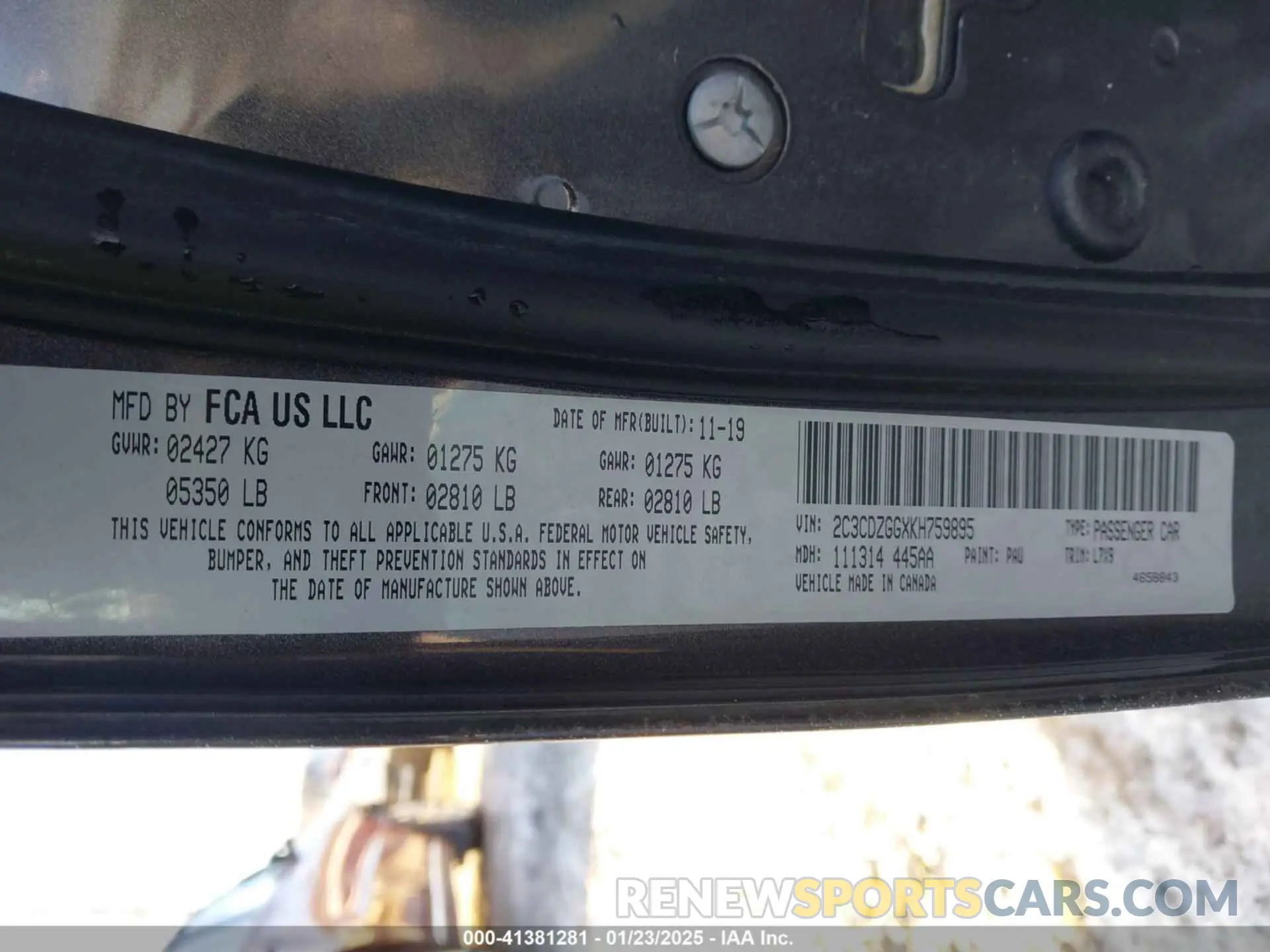 9 Photograph of a damaged car 2C3CDZGGXKH759895 DODGE CHALLENGER 2019