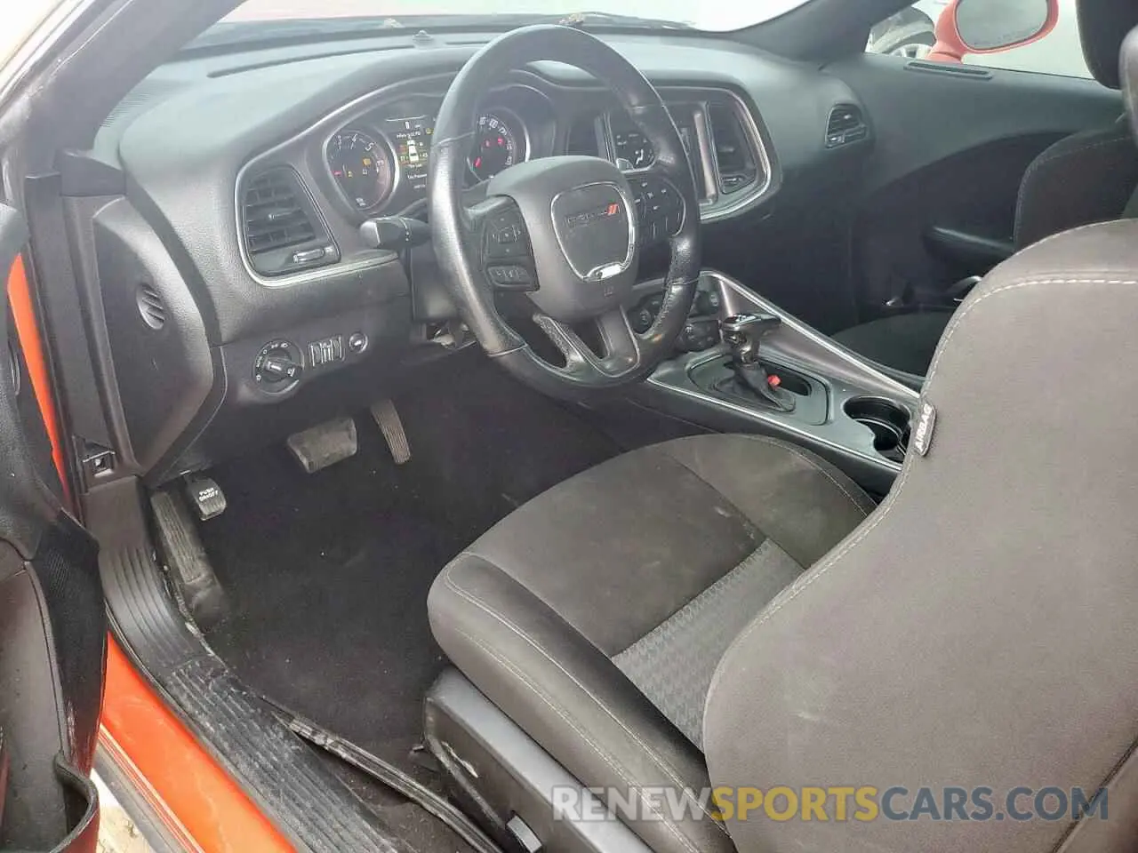 8 Фотография поврежденного автомобиля 2C3CDZJG0KH758957 DODGE CHALLENGER 2019