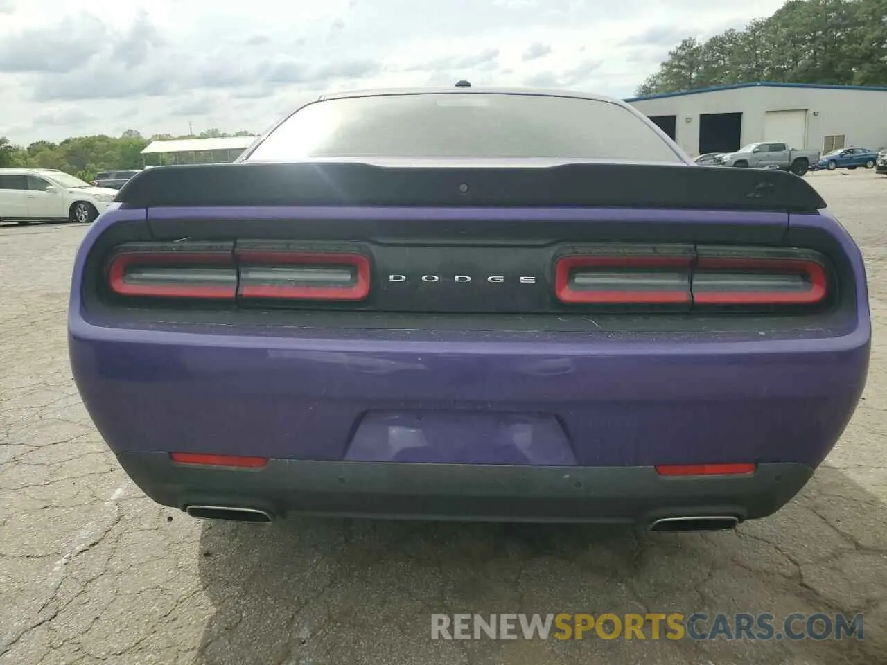 6 Photograph of a damaged car 2C3CDZKG3KH637368 DODGE CHALLENGER 2019