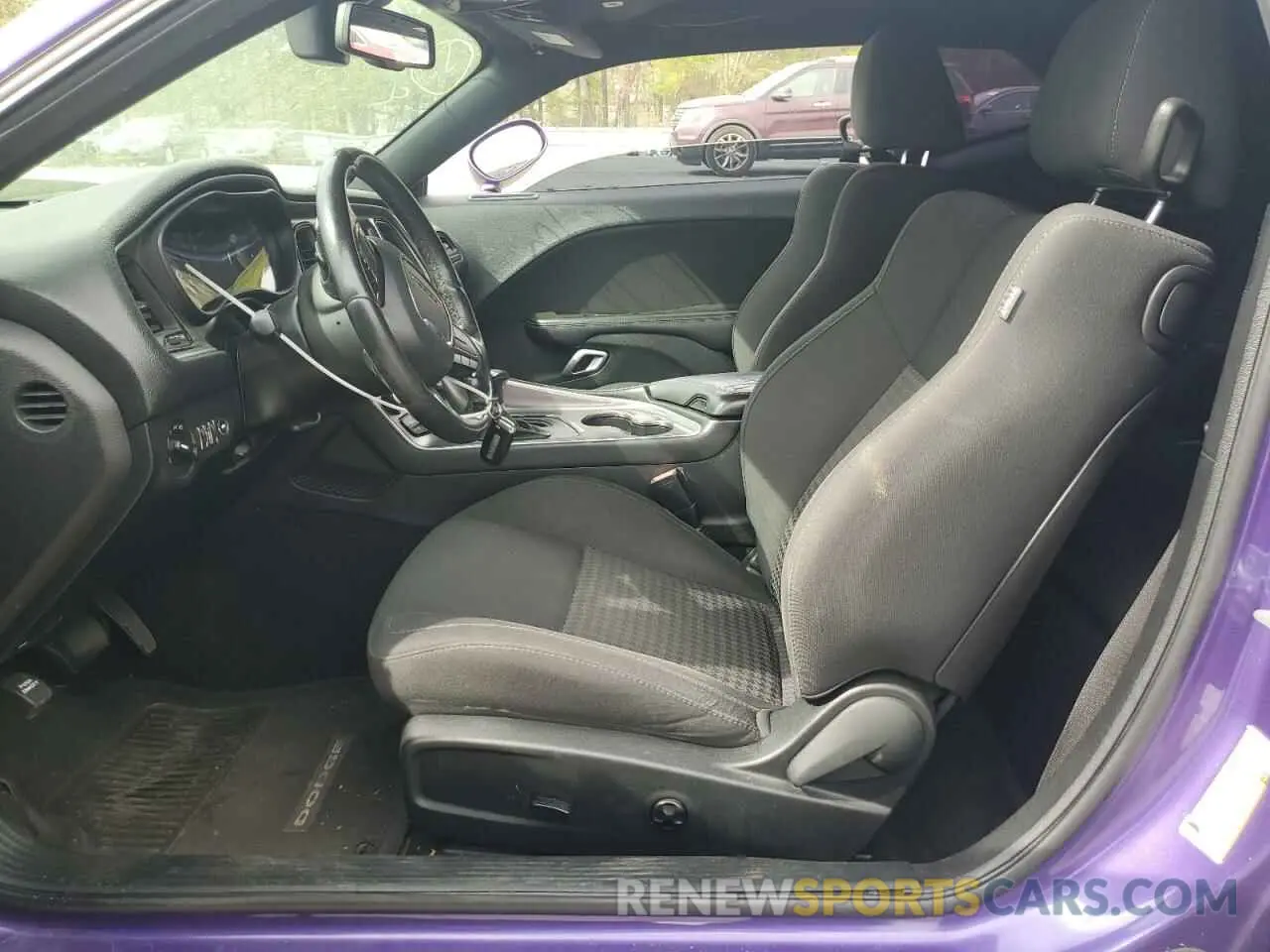 7 Photograph of a damaged car 2C3CDZKG3KH637368 DODGE CHALLENGER 2019