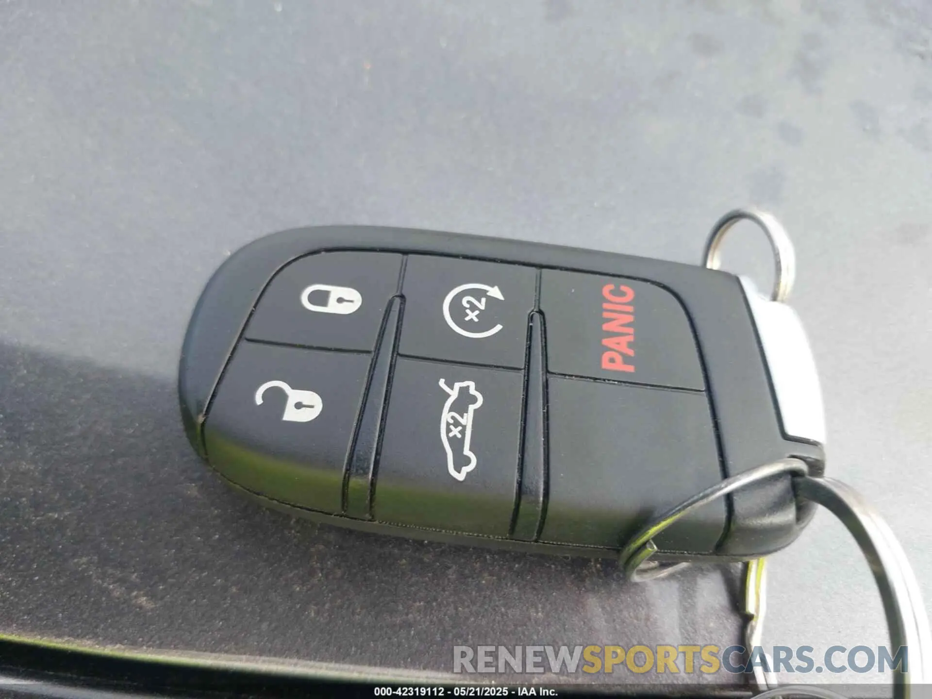 11 Photograph of a damaged car 2C3CDZKG3KH677871 DODGE CHALLENGER 2019