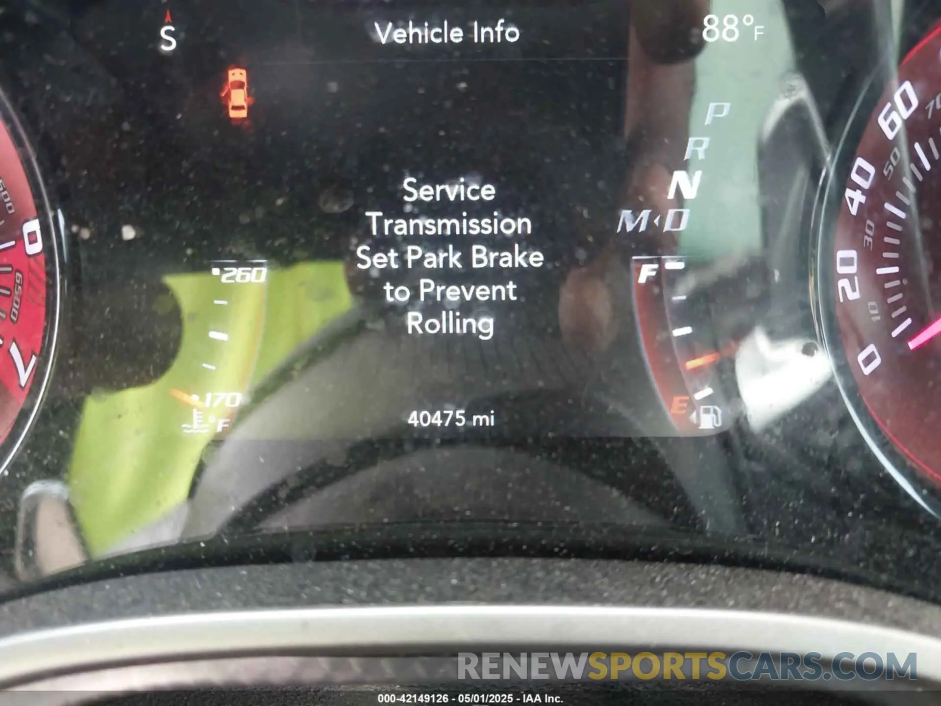 16 Photograph of a damaged car 2C3CDZL95KH695031 DODGE CHALLENGER 2019