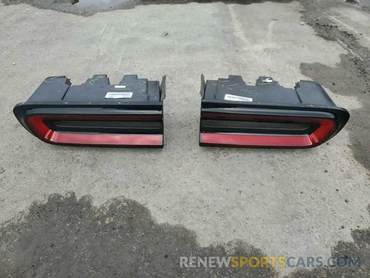 12 Фотография поврежденного автомобиля 2C3CDZAG0LH125585 DODGE CHALLENGER 2020