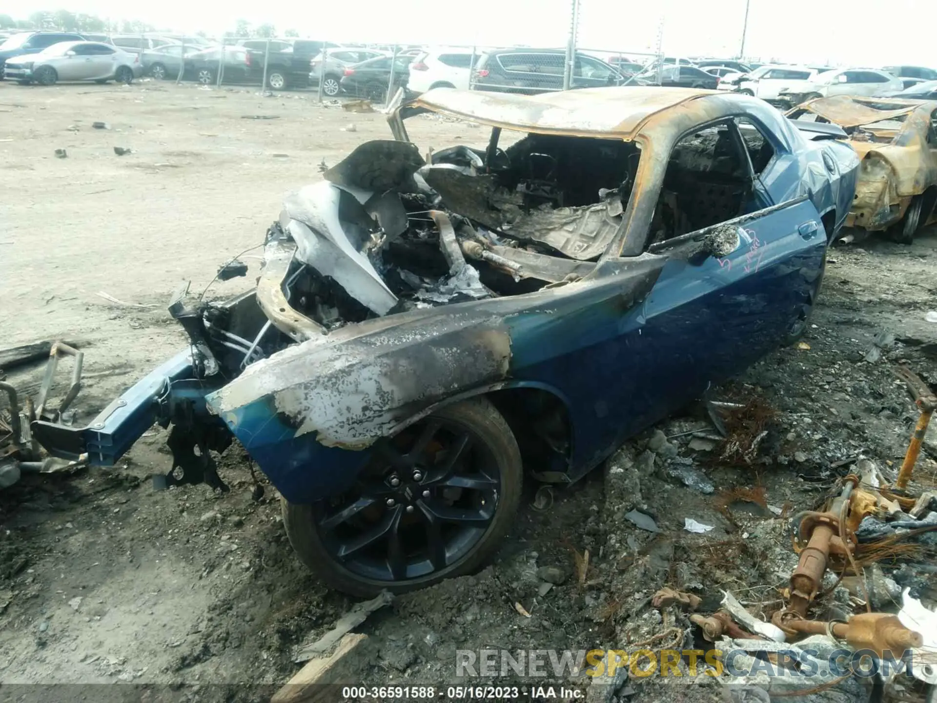 6 Photograph of a damaged car 2C3CDZAG3LH174604 DODGE CHALLENGER 2020
