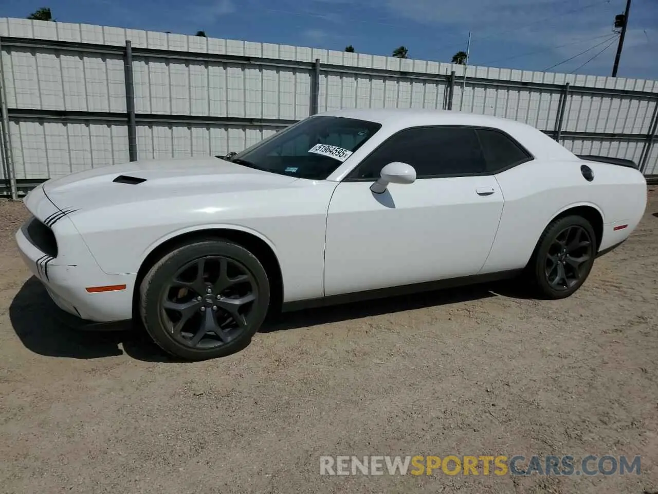 1 Photograph of a damaged car 2C3CDZAG5LH226394 DODGE CHALLENGER 2020