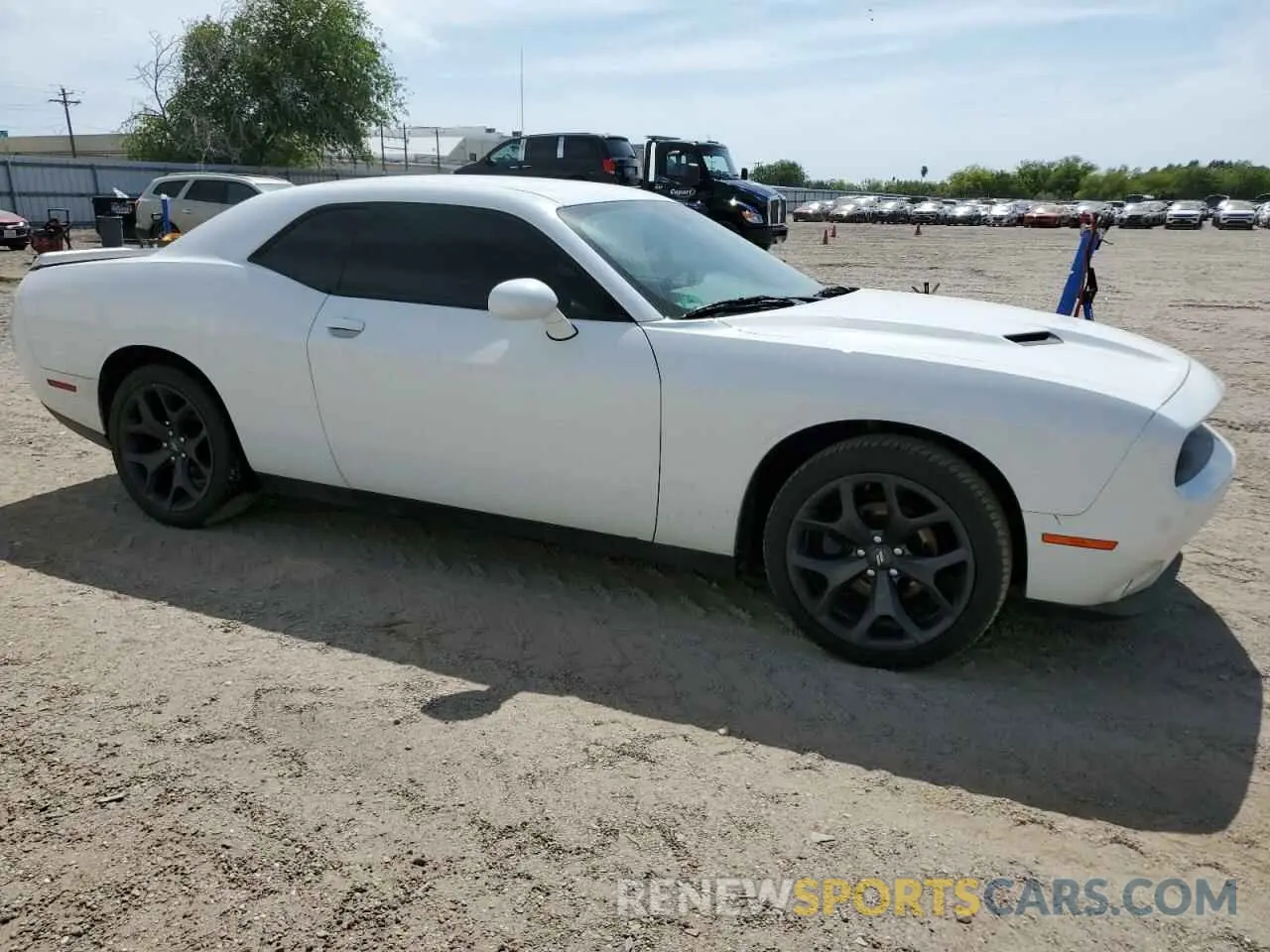 4 Photograph of a damaged car 2C3CDZAG5LH226394 DODGE CHALLENGER 2020