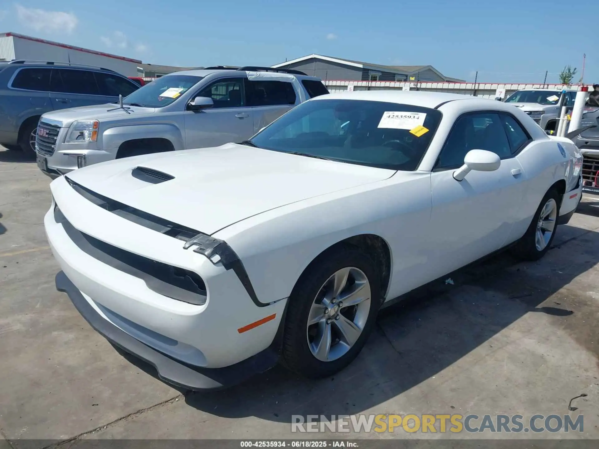 2 Photograph of a damaged car 2C3CDZAG6LH105406 DODGE CHALLENGER 2020