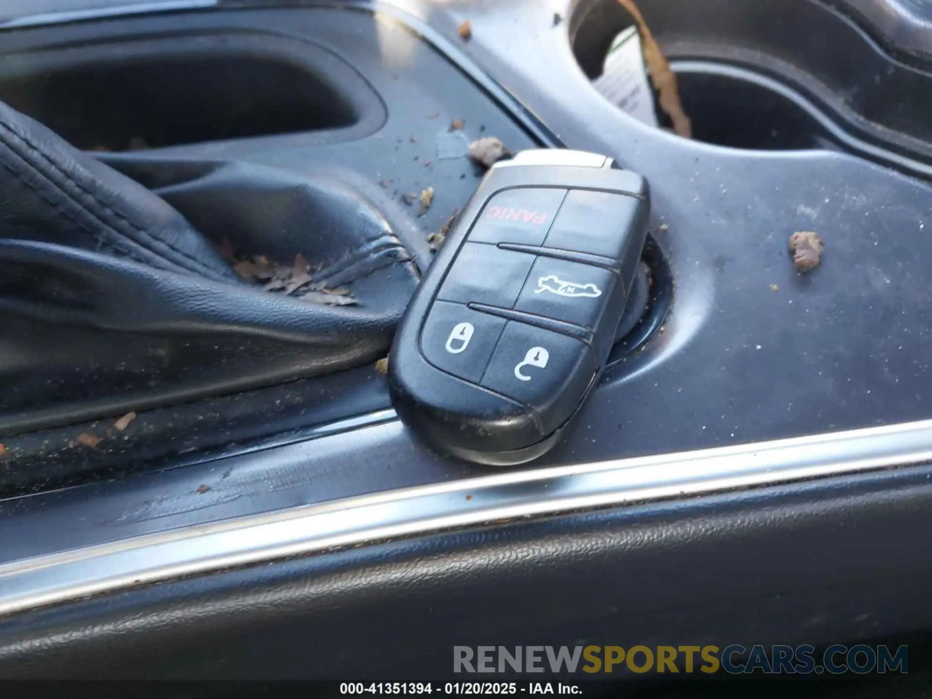 11 Photograph of a damaged car 2C3CDZAG7LH206292 DODGE CHALLENGER 2020