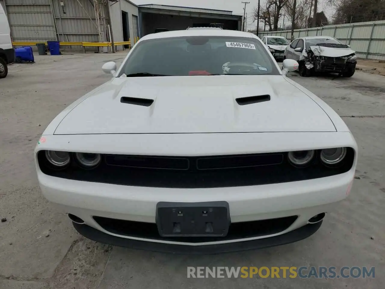 5 Photograph of a damaged car 2C3CDZAG9LH110101 DODGE CHALLENGER 2020