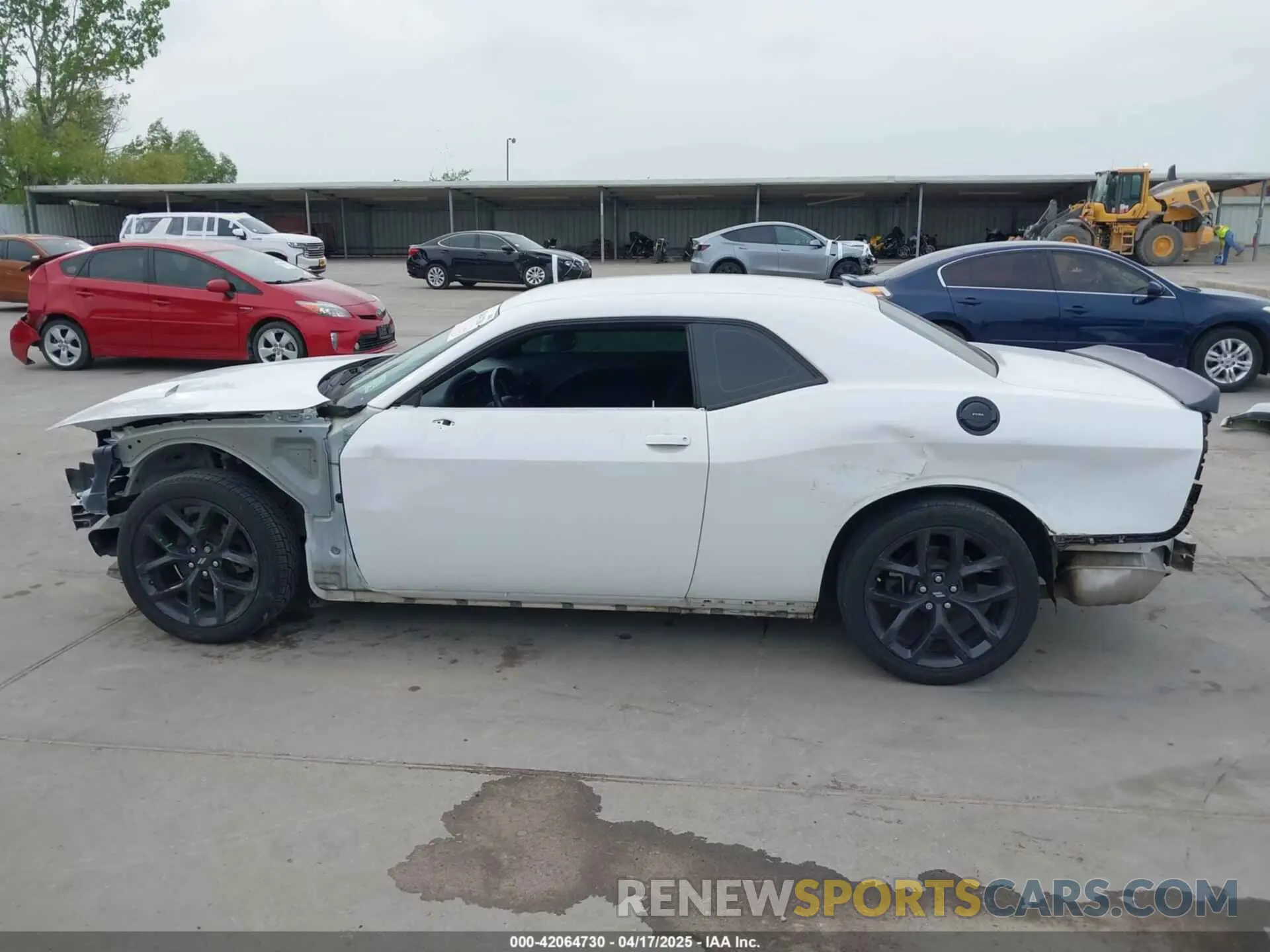 15 Photograph of a damaged car 2C3CDZAG9LH222784 DODGE CHALLENGER 2020