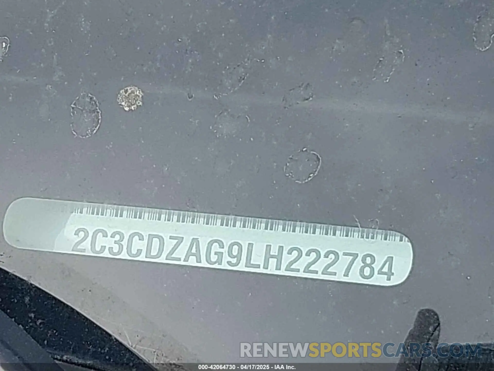 18 Photograph of a damaged car 2C3CDZAG9LH222784 DODGE CHALLENGER 2020