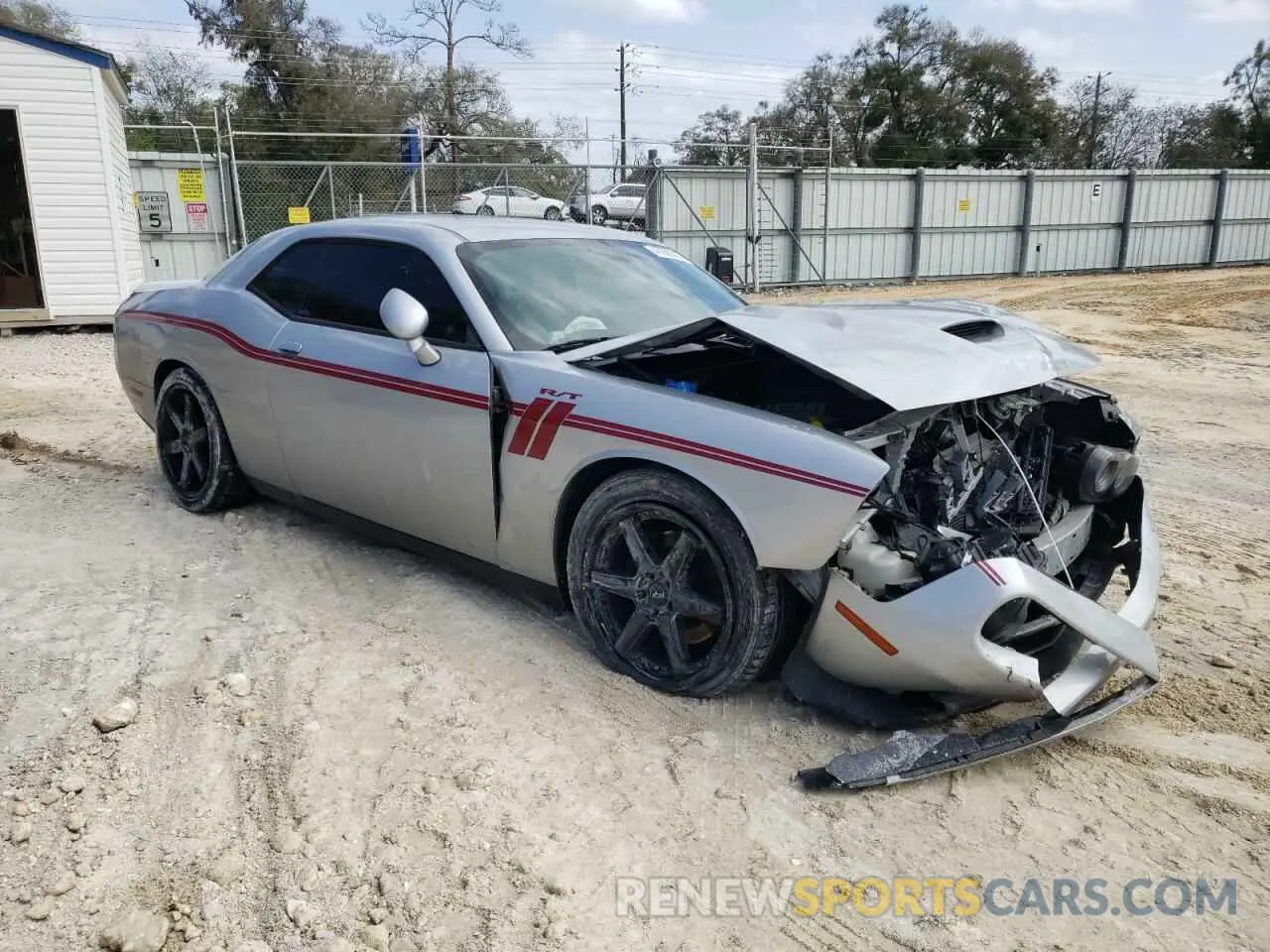 4 Photograph of a damaged car 2C3CDZBT0LH184969 DODGE CHALLENGER 2020