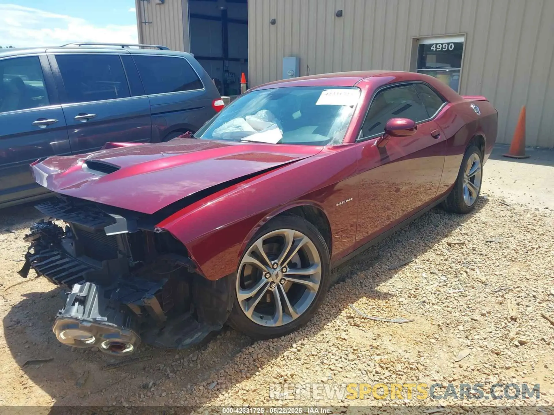 2 Photograph of a damaged car 2C3CDZBT3LH119050 DODGE CHALLENGER 2020