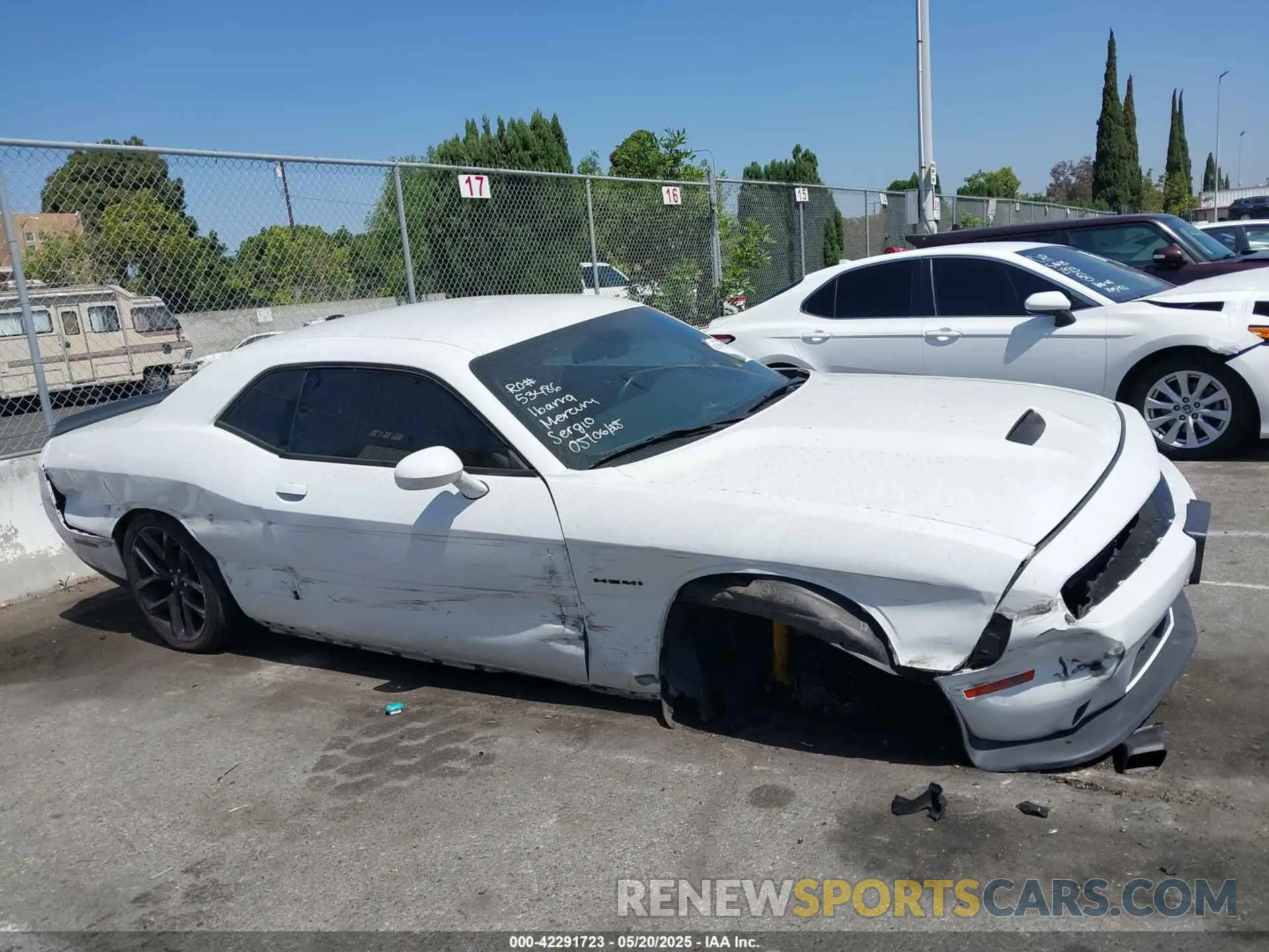 13 Photograph of a damaged car 2C3CDZBT3LH225787 DODGE CHALLENGER 2020