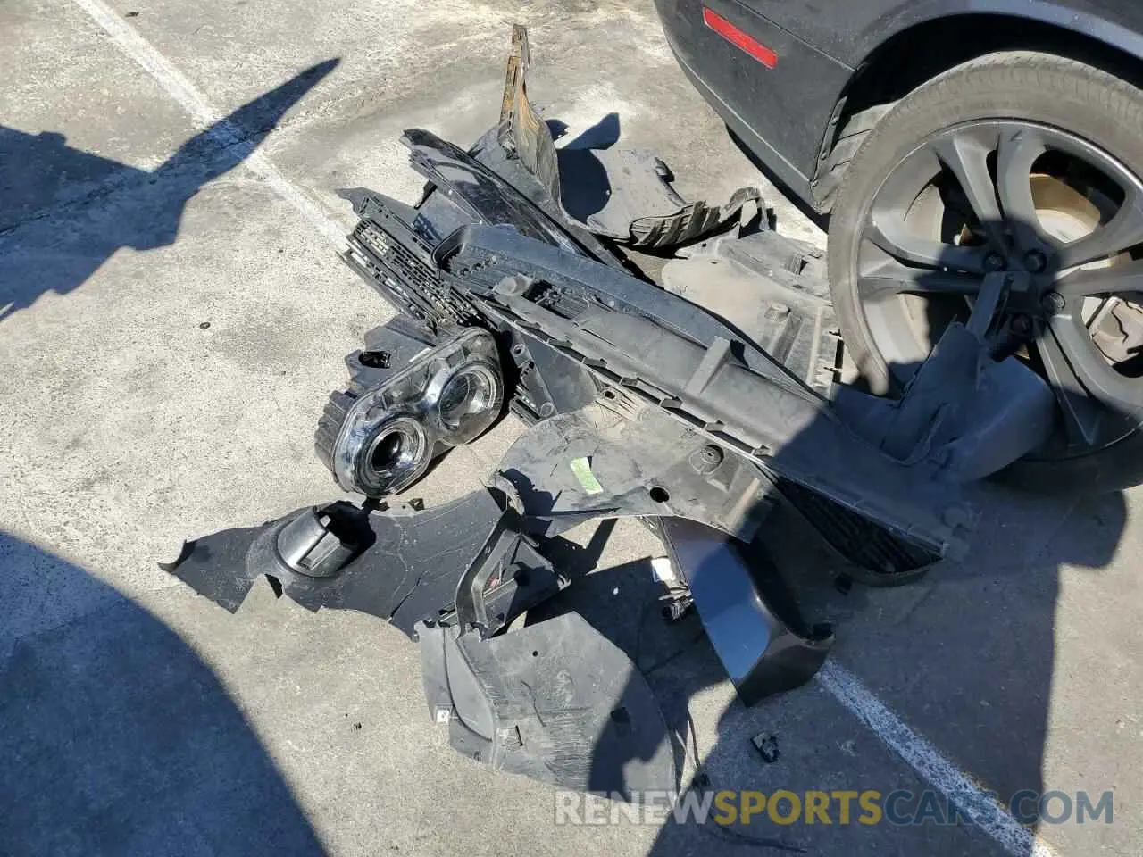 12 Фотография поврежденного автомобиля 2C3CDZBT5LH130955 DODGE CHALLENGER 2020