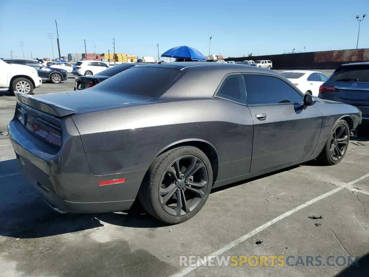 3 Фотография поврежденного автомобиля 2C3CDZBT5LH130955 DODGE CHALLENGER 2020