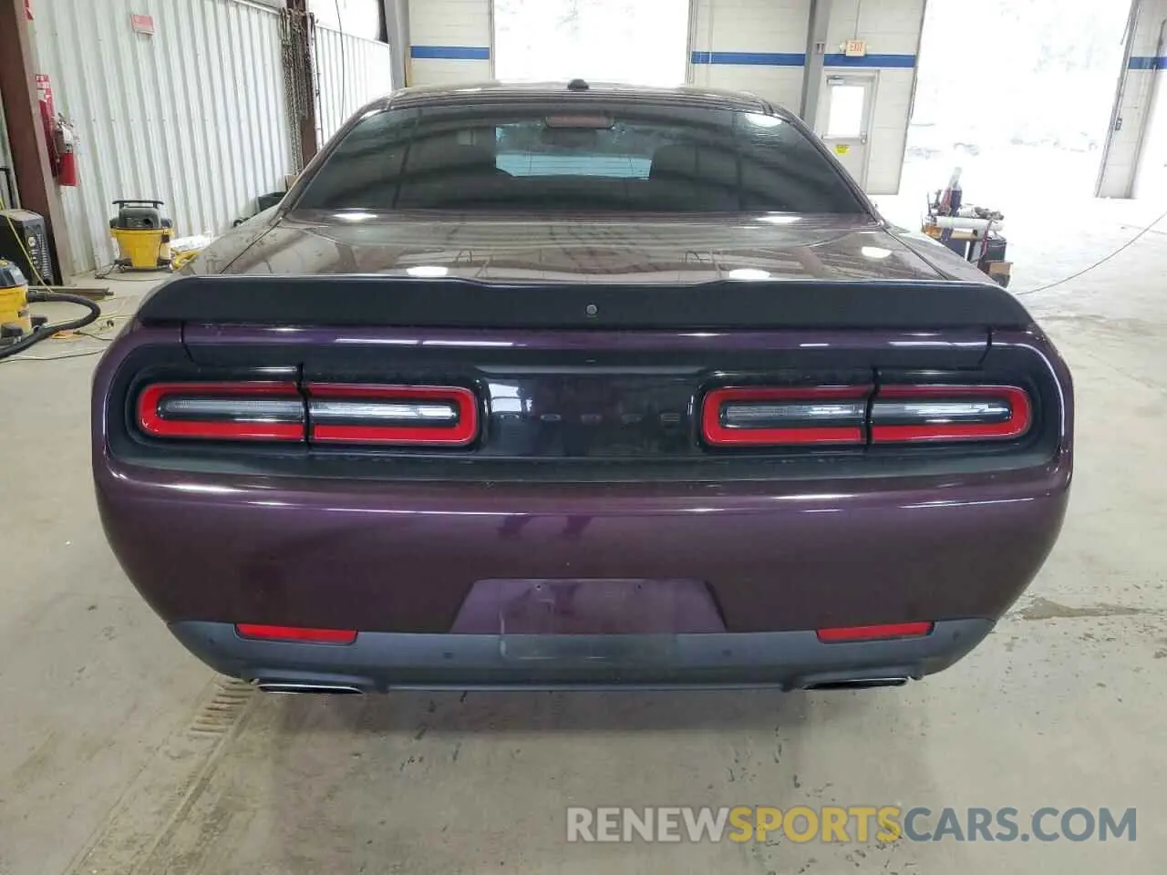 6 Фотография поврежденного автомобиля 2C3CDZBT5LH189780 DODGE CHALLENGER 2020