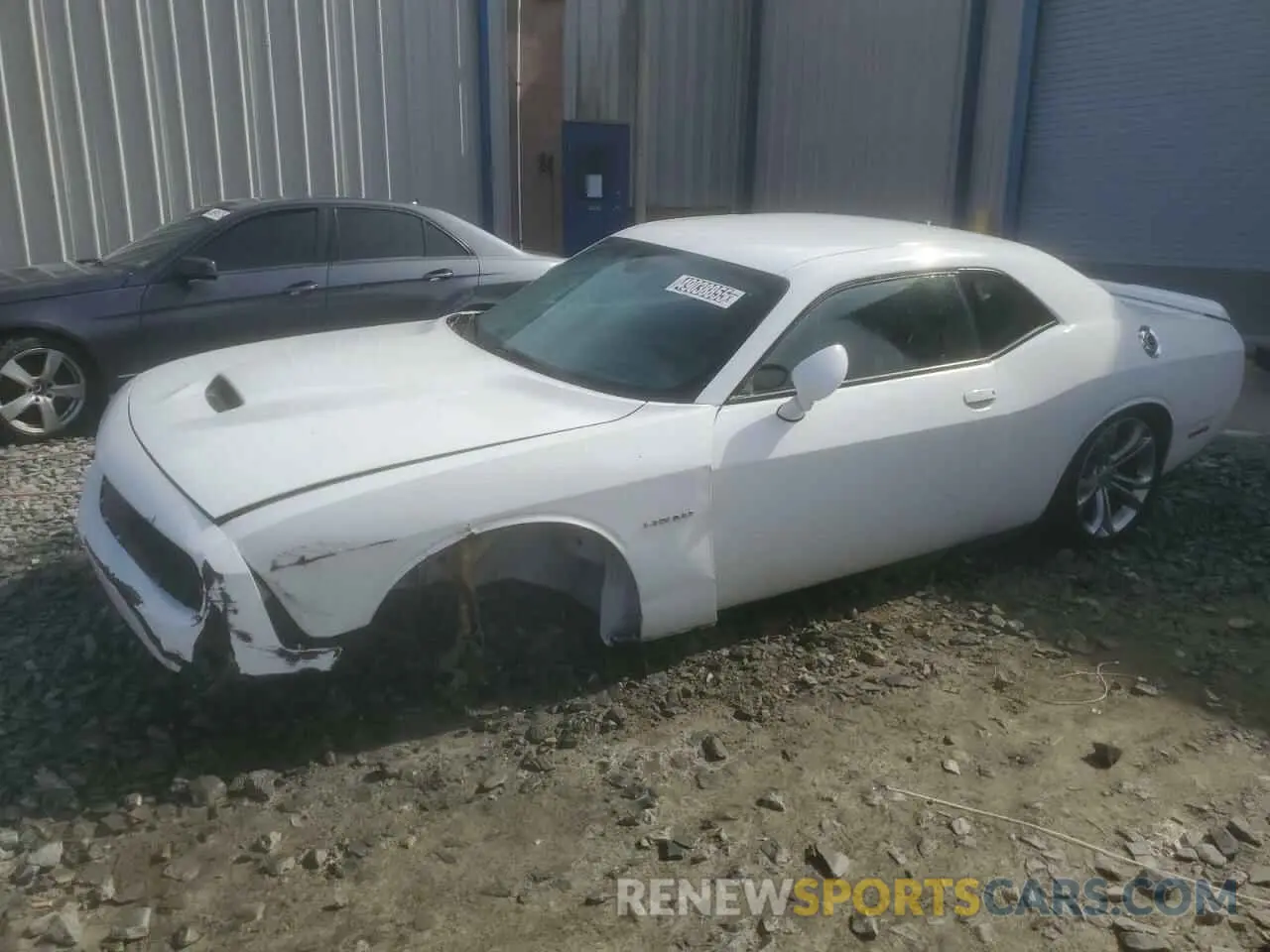 1 Photograph of a damaged car 2C3CDZBT9LH125354 DODGE CHALLENGER 2020