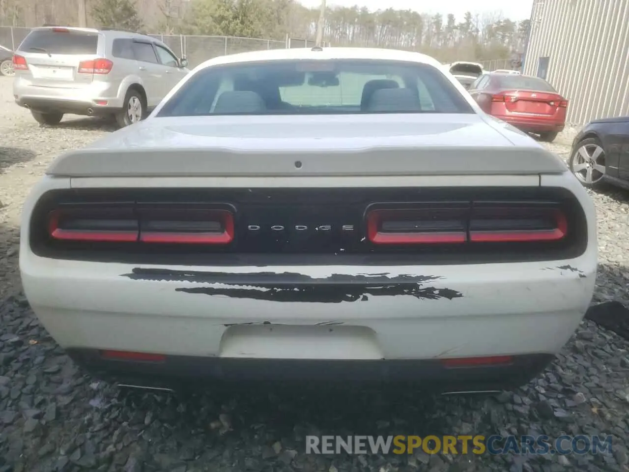 6 Photograph of a damaged car 2C3CDZBT9LH125354 DODGE CHALLENGER 2020