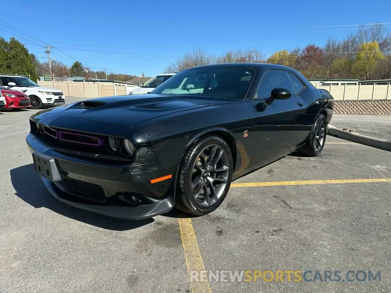 1 Photograph of a damaged car 2C3CDZFJ1LH156851 DODGE CHALLENGER 2020
