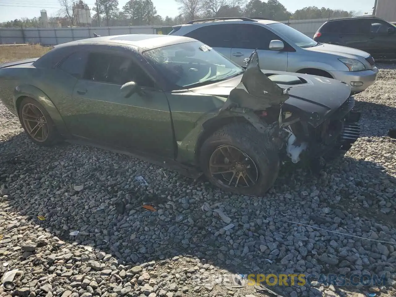 4 Photograph of a damaged car 2C3CDZFJ1LH203411 DODGE CHALLENGER 2020