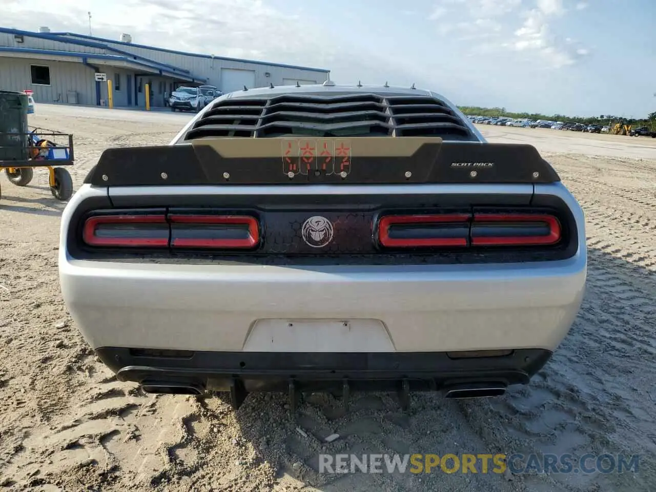 6 Фотография поврежденного автомобиля 2C3CDZFJ2LH125494 DODGE CHALLENGER 2020
