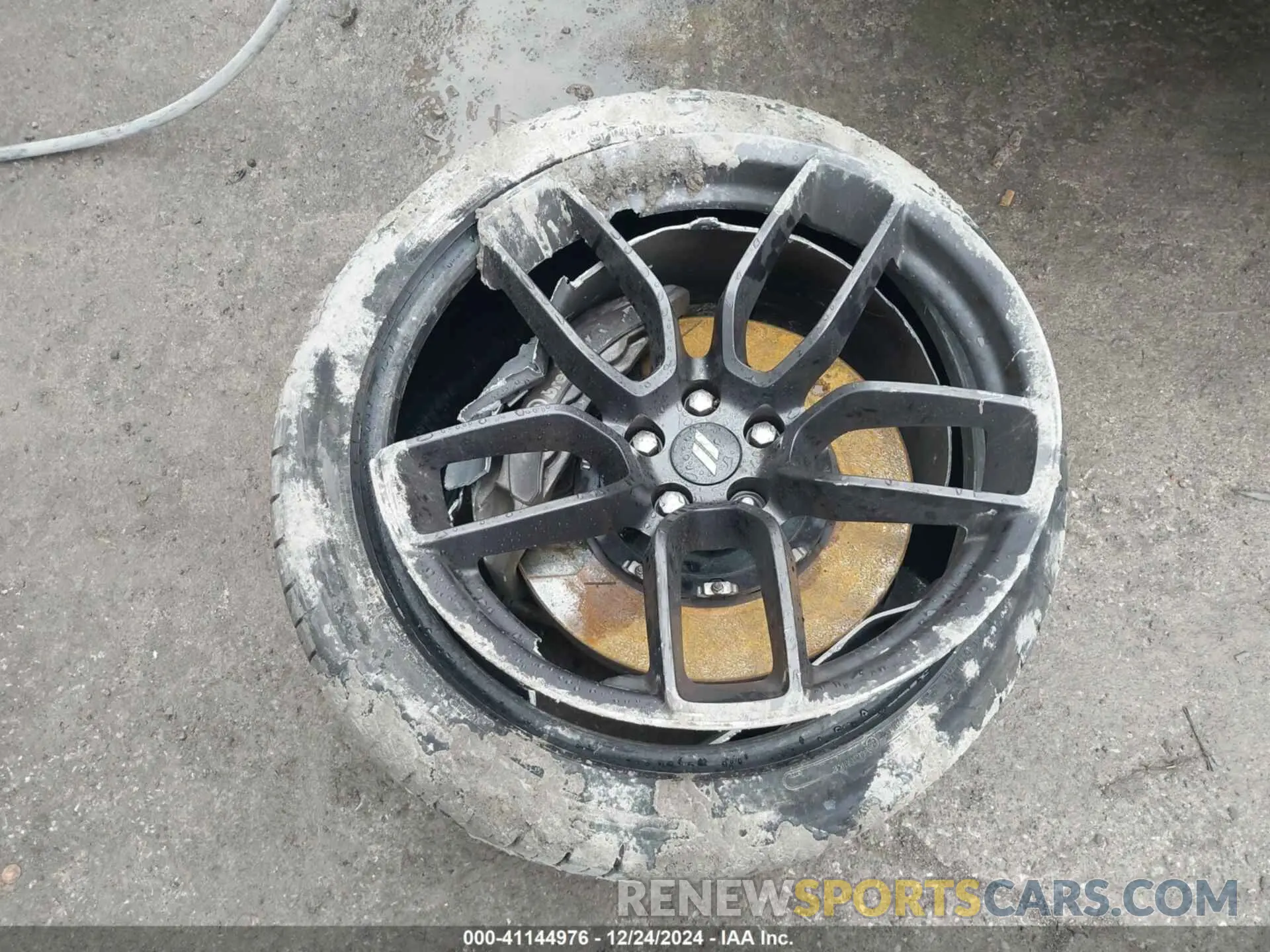 18 Фотография поврежденного автомобиля 2C3CDZFJ8LH215104 DODGE CHALLENGER 2020