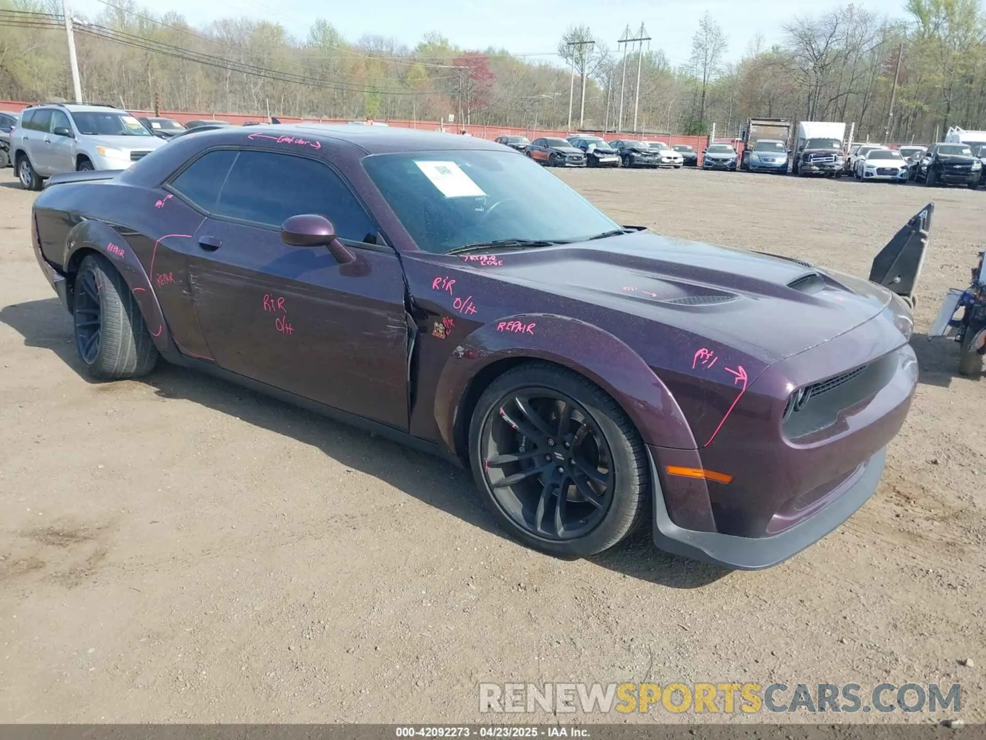 1 Photograph of a damaged car 2C3CDZFJ8LH222764 DODGE CHALLENGER 2020