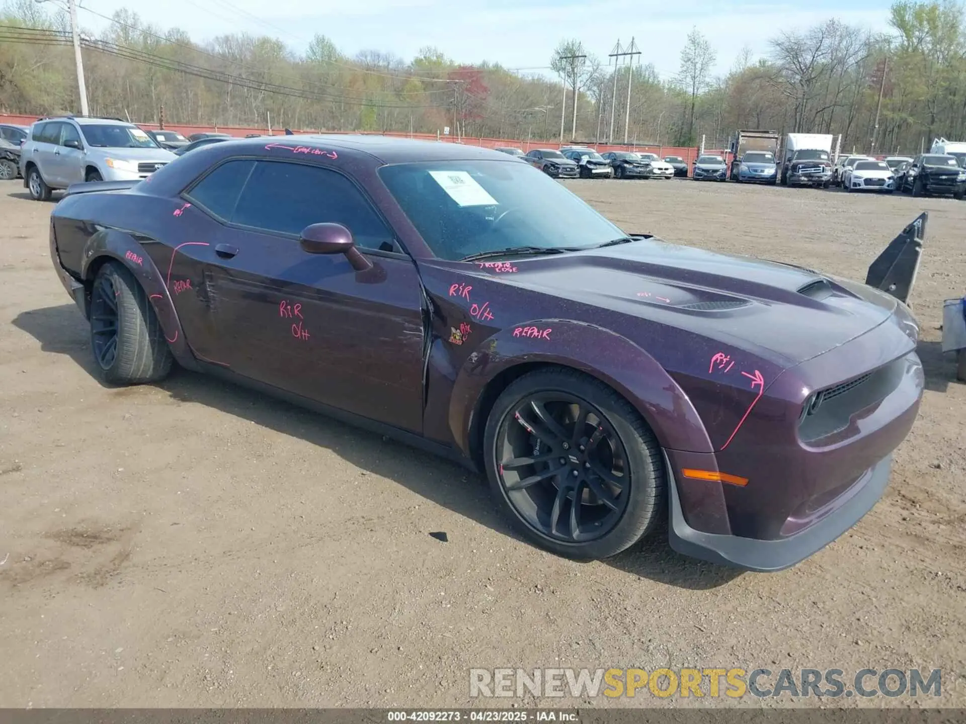 6 Photograph of a damaged car 2C3CDZFJ8LH222764 DODGE CHALLENGER 2020
