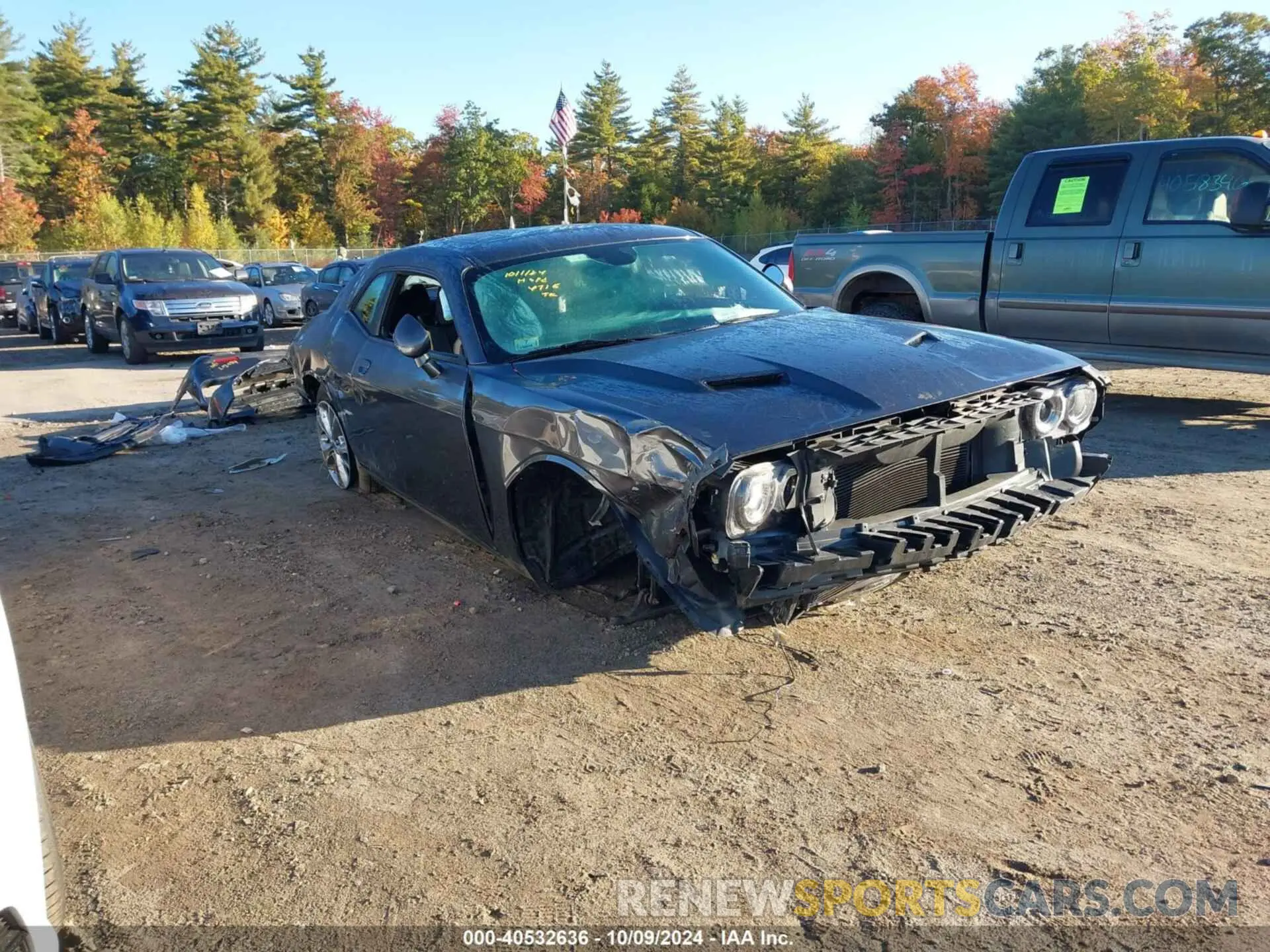 1 Photograph of a damaged car 2C3CDZGG0LH146718 DODGE CHALLENGER 2020