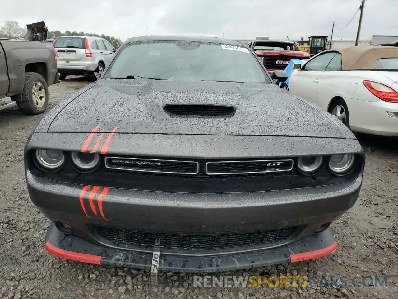 5 Photograph of a damaged car 2C3CDZJG6LH112873 DODGE CHALLENGER 2020
