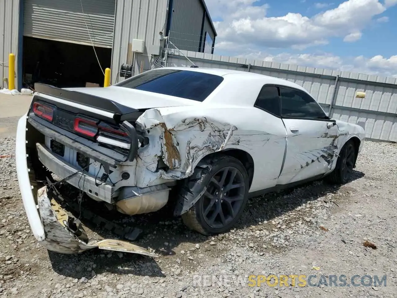 3 Photograph of a damaged car 2C3CDZJG8LH132722 DODGE CHALLENGER 2020