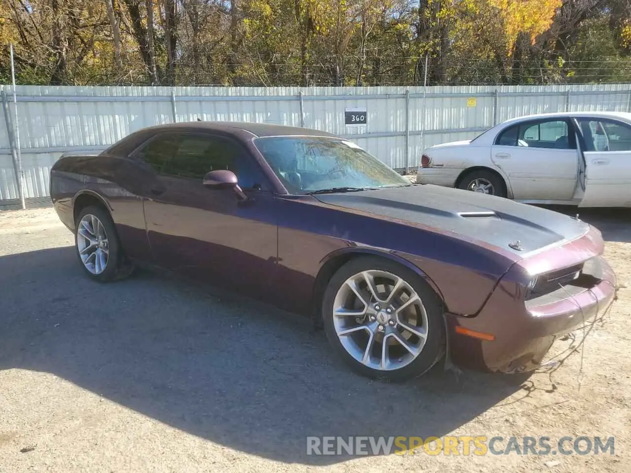 4 Photograph of a damaged car 2C3CDZJG8LH155952 DODGE CHALLENGER 2020