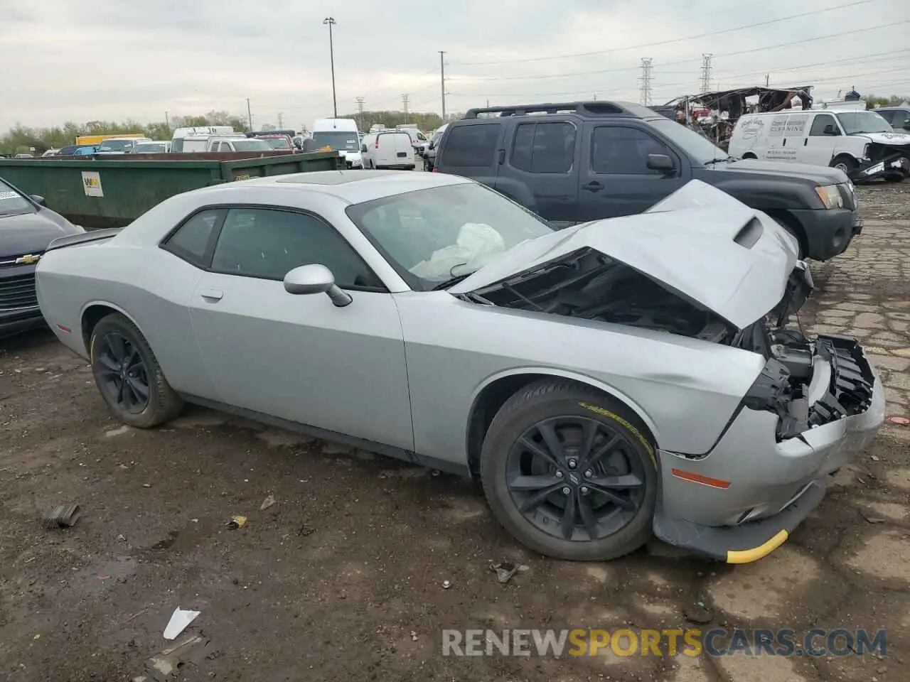 4 Фотография поврежденного автомобиля 2C3CDZKG4LH174755 DODGE CHALLENGER 2020