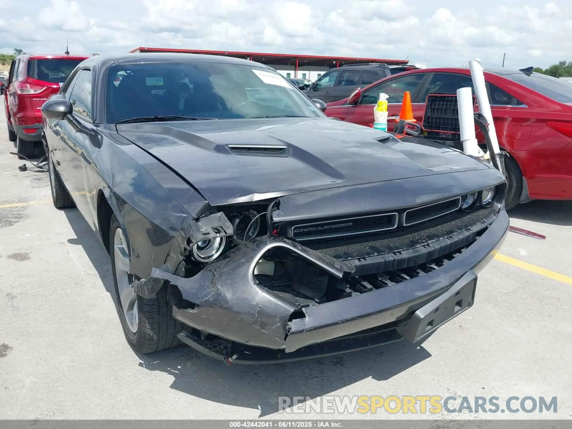 20 Photograph of a damaged car 2C3CDZAG2MH627290 DODGE CHALLENGER 2021