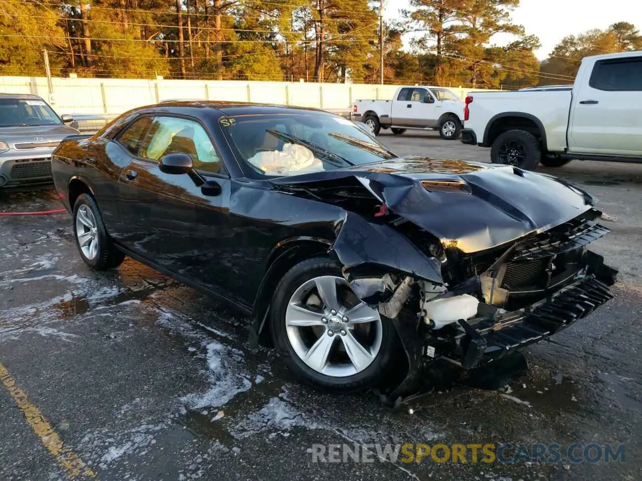 4 Photograph of a damaged car 2C3CDZAG4MH623435 DODGE CHALLENGER 2021