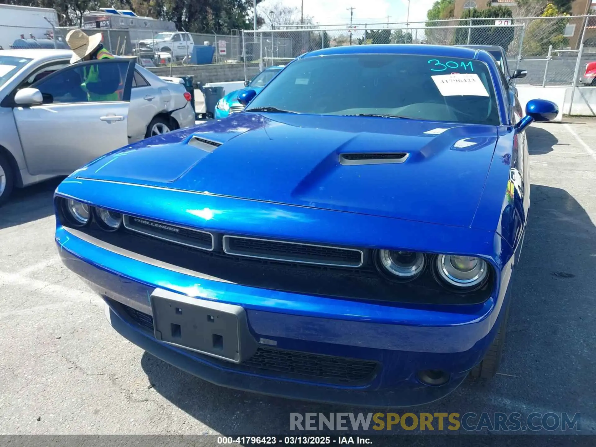 12 Photograph of a damaged car 2C3CDZAG5MH590638 DODGE CHALLENGER 2021