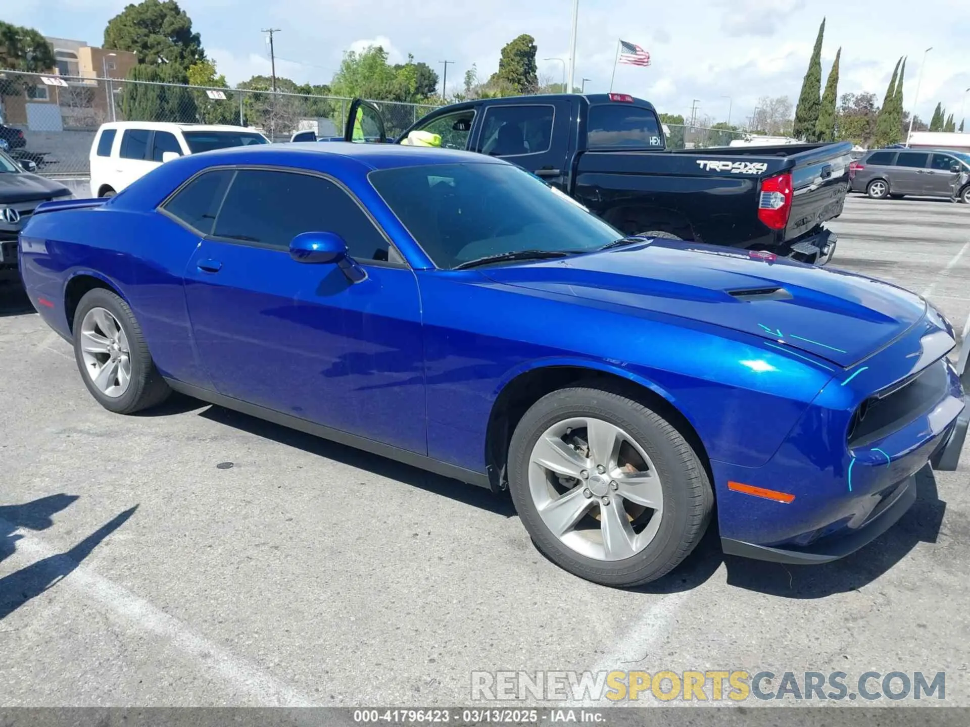 13 Photograph of a damaged car 2C3CDZAG5MH590638 DODGE CHALLENGER 2021