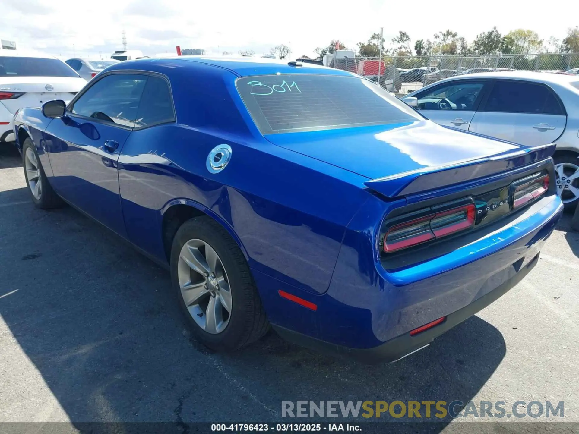 3 Photograph of a damaged car 2C3CDZAG5MH590638 DODGE CHALLENGER 2021
