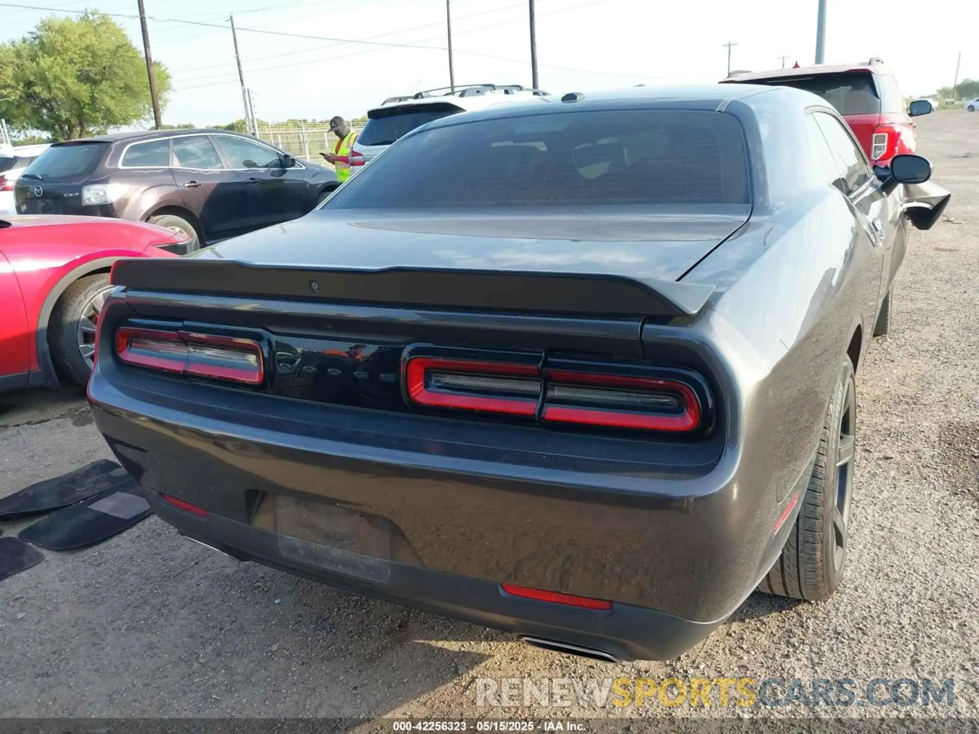 4 Photograph of a damaged car 2C3CDZAG8MH501578 DODGE CHALLENGER 2021