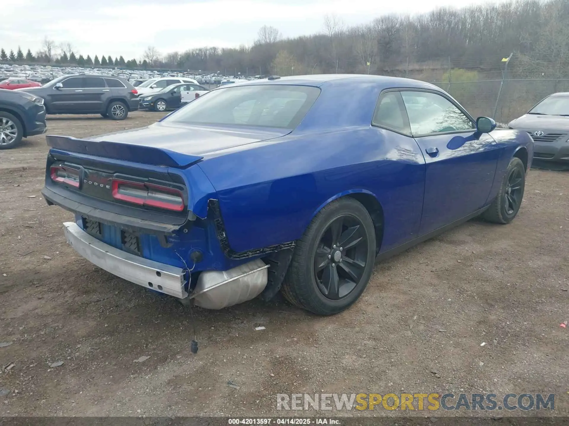 4 Photograph of a damaged car 2C3CDZAG9MH547002 DODGE CHALLENGER 2021