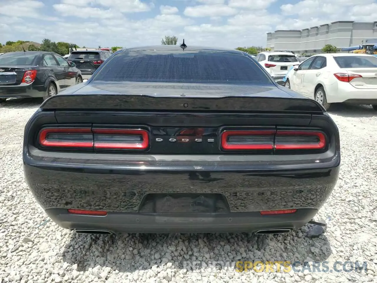 6 Фотография поврежденного автомобиля 2C3CDZBT0MH572432 DODGE CHALLENGER 2021
