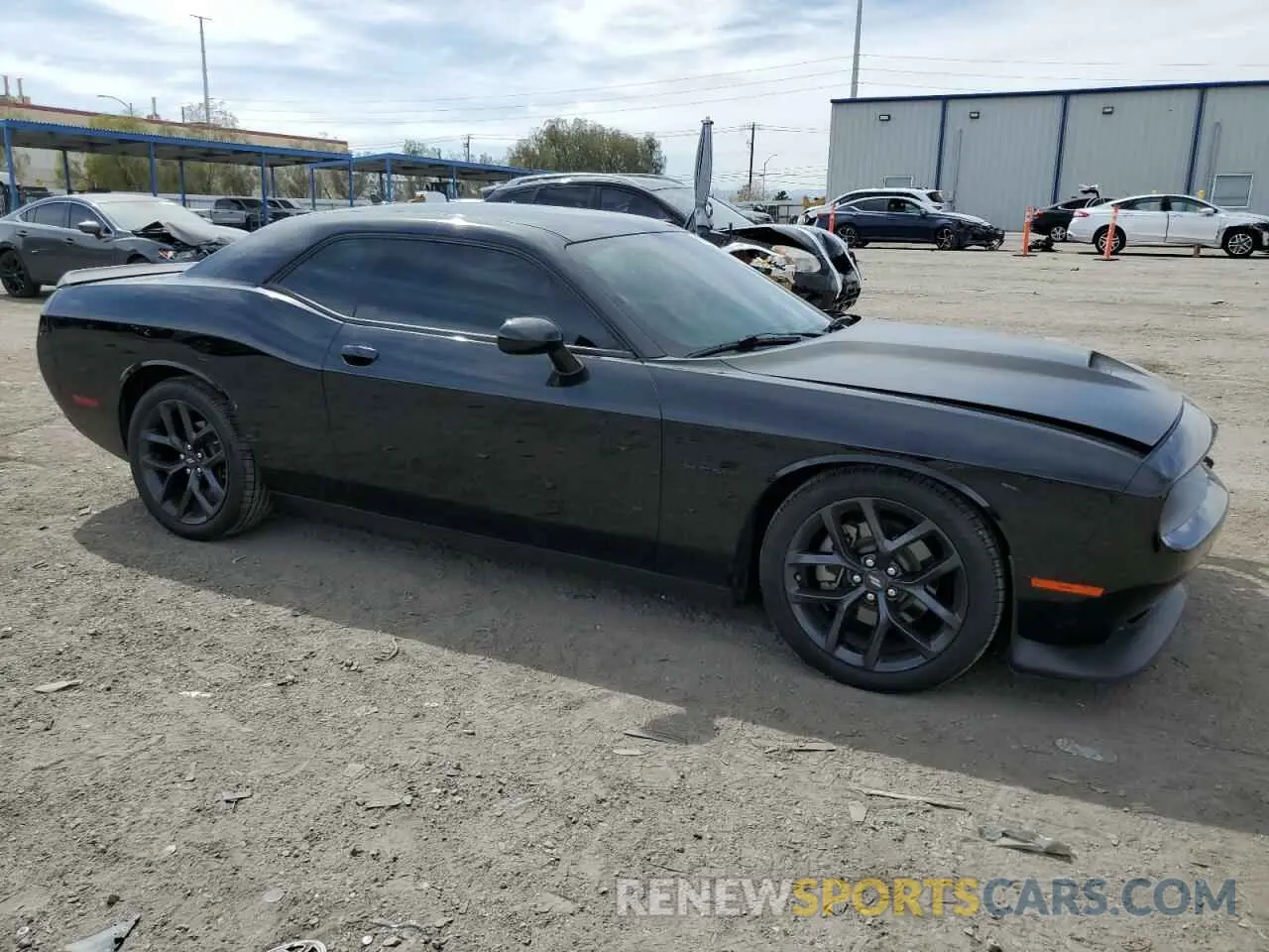4 Photograph of a damaged car 2C3CDZBT0MH610516 DODGE CHALLENGER 2021