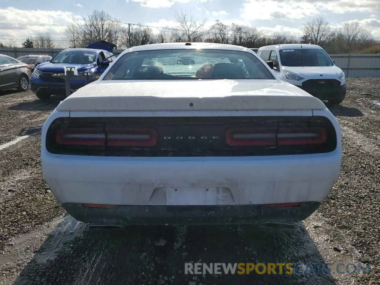 6 Photograph of a damaged car 2C3CDZBT4MH546402 DODGE CHALLENGER 2021