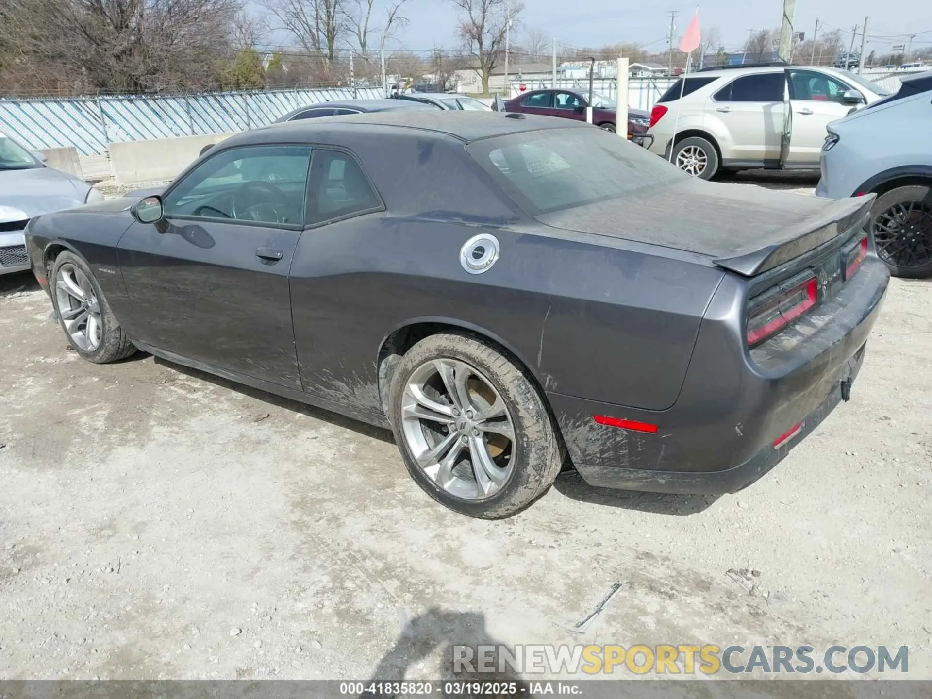 3 Фотография поврежденного автомобиля 2C3CDZBT5MH559949 DODGE CHALLENGER 2021