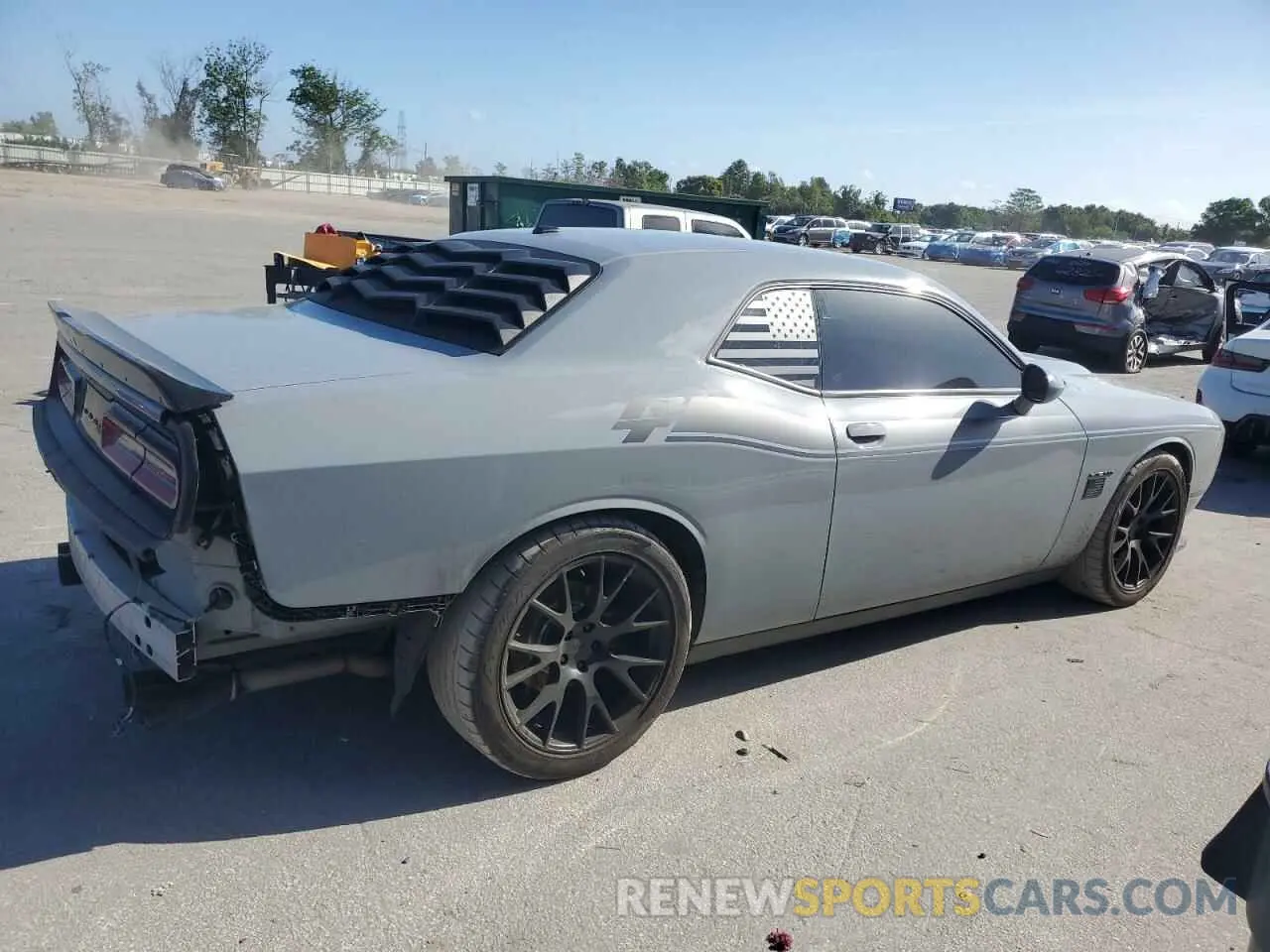 3 Photograph of a damaged car 2C3CDZBT7MH660345 DODGE CHALLENGER 2021