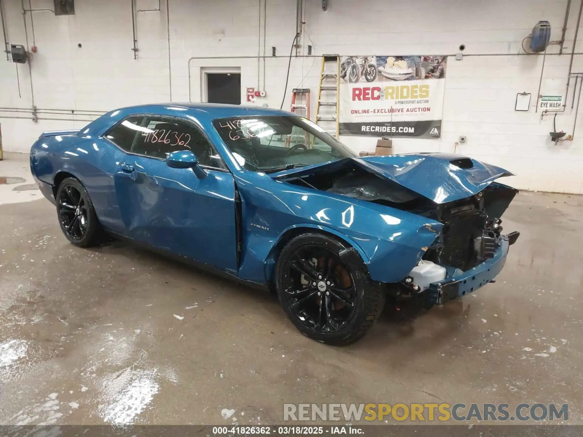 1 Photograph of a damaged car 2C3CDZBT8MH571125 DODGE CHALLENGER 2021