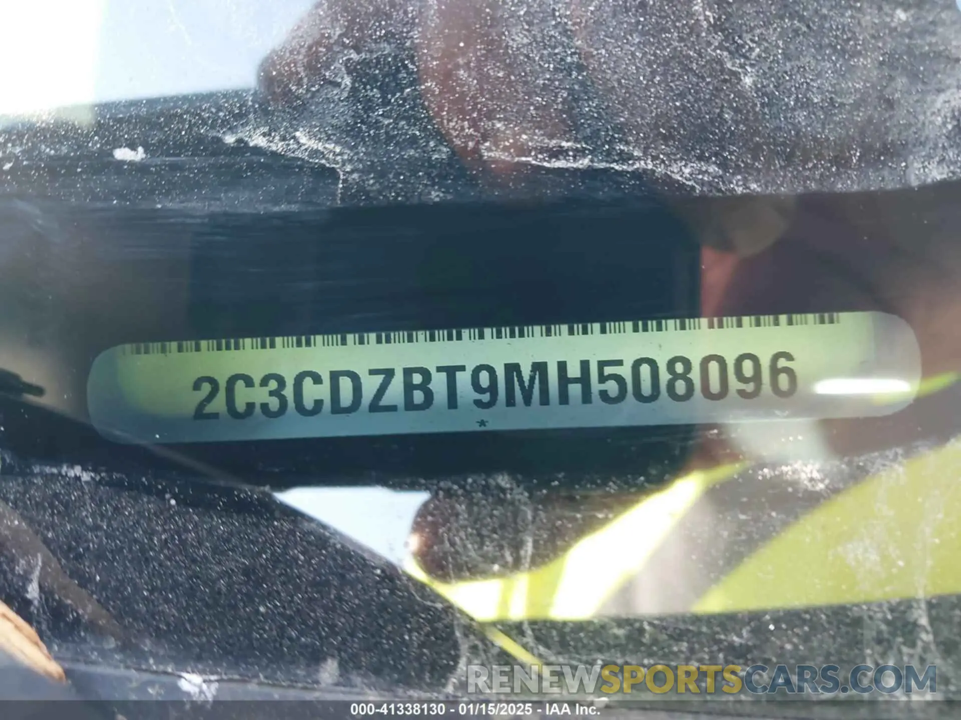 9 Photograph of a damaged car 2C3CDZBT9MH508096 DODGE CHALLENGER 2021