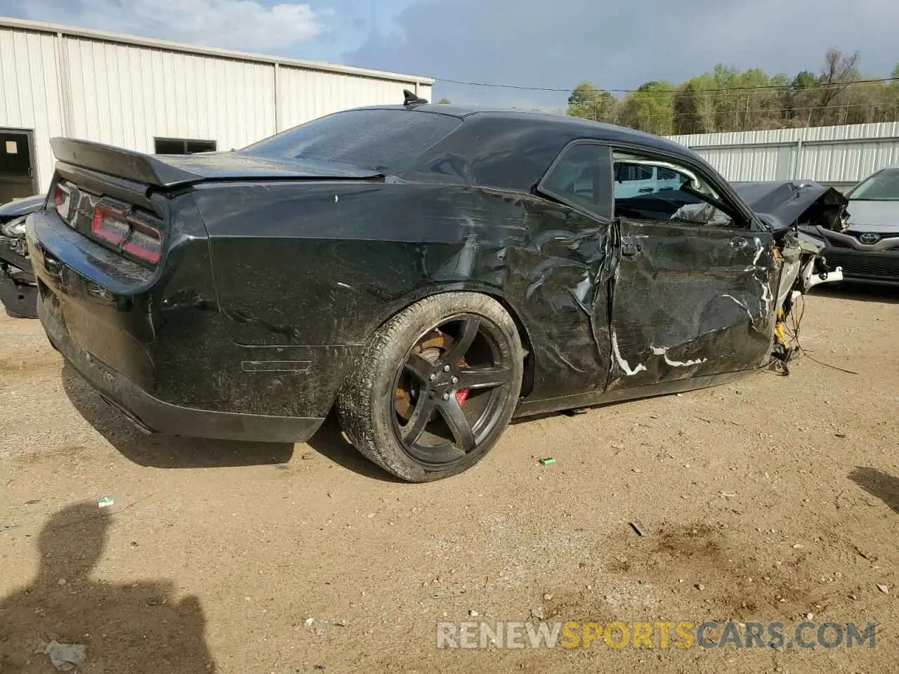 3 Photograph of a damaged car 2C3CDZC94MH641254 DODGE CHALLENGER 2021