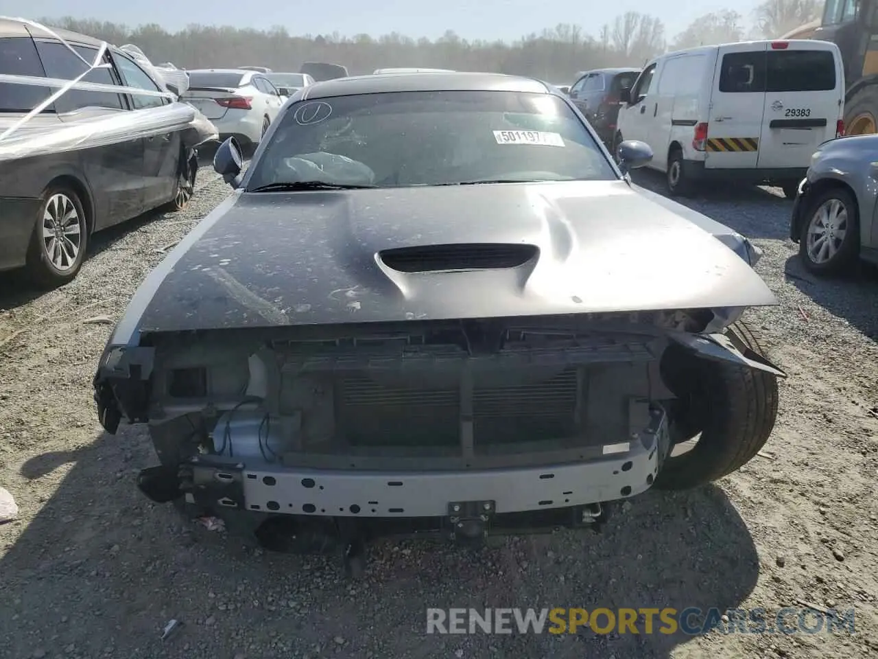 5 Photograph of a damaged car 2C3CDZFJ0MH609763 DODGE CHALLENGER 2021